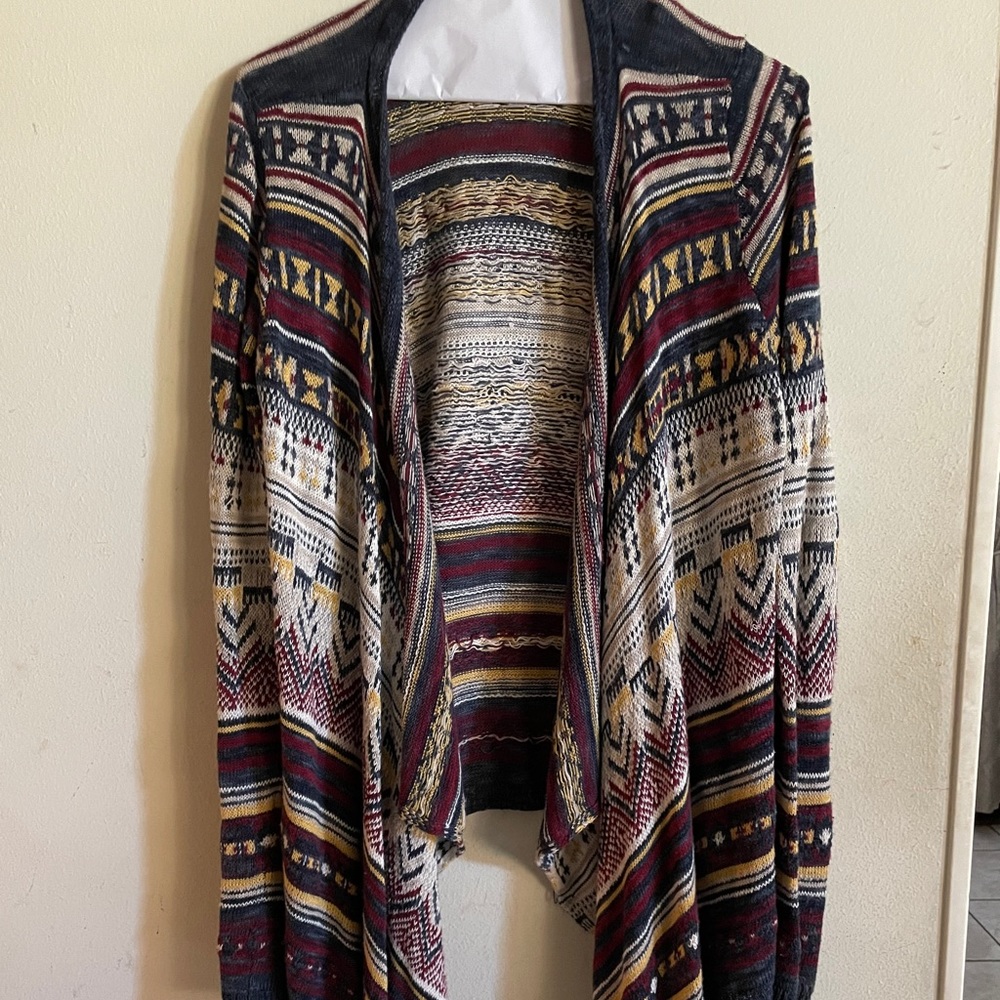 Hollister Aztec Print Hi Low Cardigan